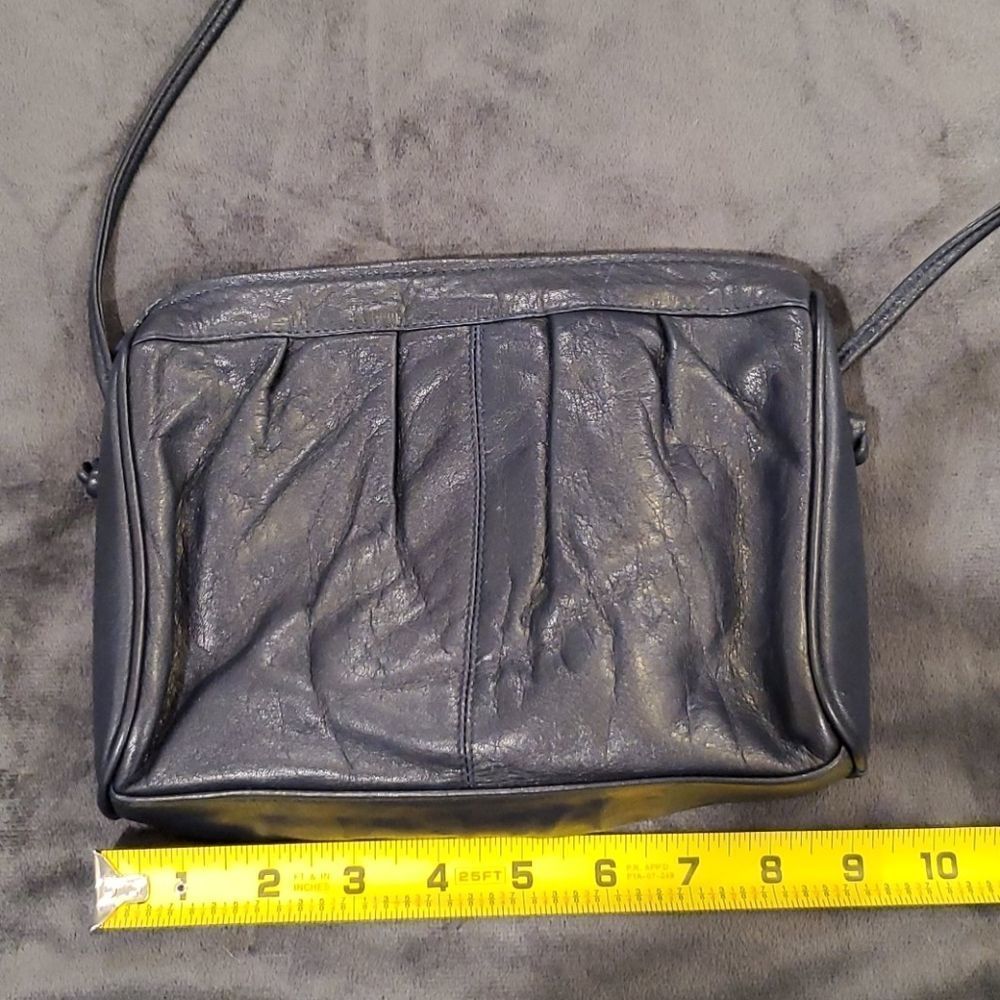 Vintage leather Marshall Fields purse - Picture 7 of 10